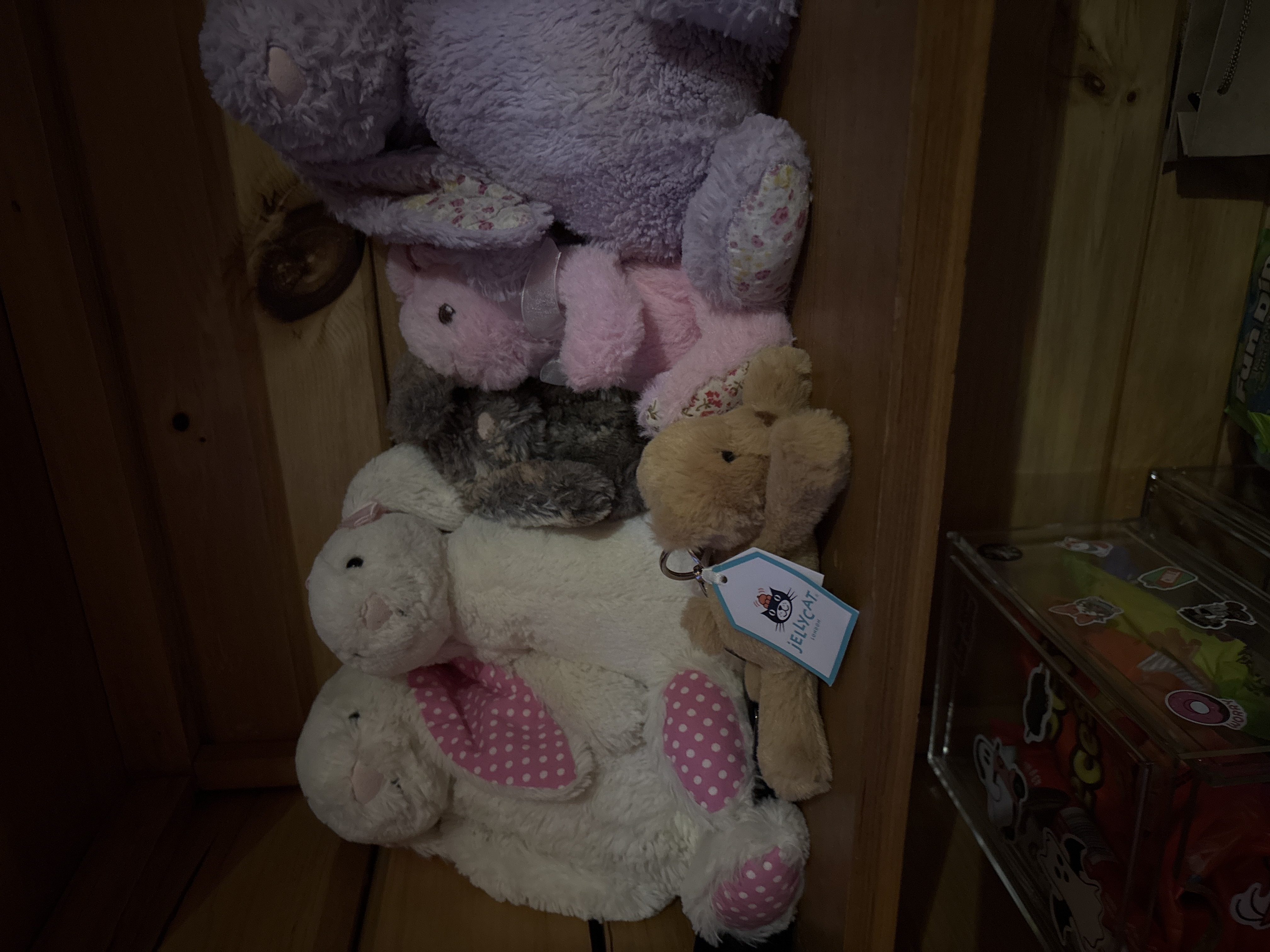 Bella
